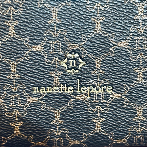 🌟HP🌟NWOT Brown/Tan Vegan Leather Chain Wristlet Crossbody Nanette Lepore - Picture 12 of 12